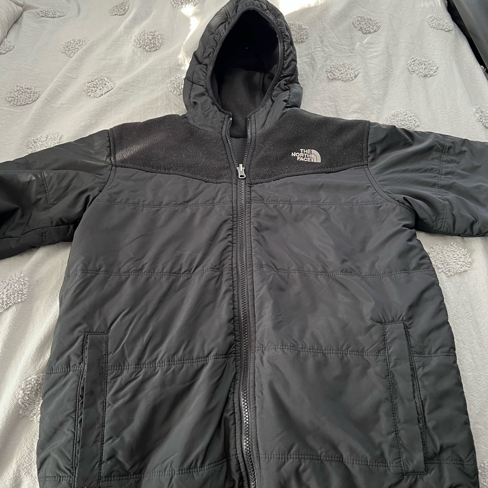 🔥SALE🔥Woman’s small/kids XL reversible black The North Face jacket w/hood